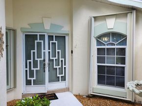 105 Harbor Lake Circle, Greenacres FL 33413