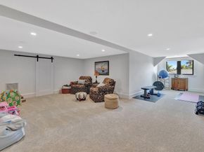 130 Nurmi Dr, Fort Lauderdale FL 33301