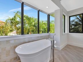 130 Nurmi Dr, Fort Lauderdale FL 33301