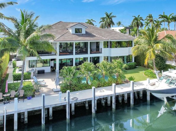 130 Nurmi Dr, Fort Lauderdale FL 33301