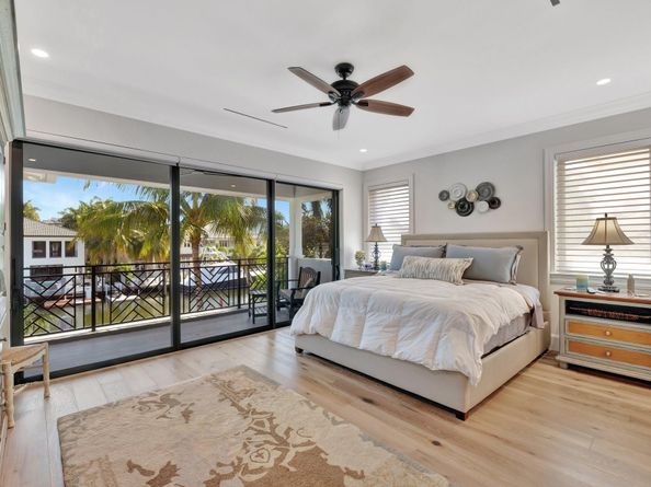 130 Nurmi Dr, Fort Lauderdale FL 33301
