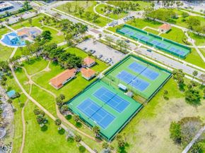 801 Lake Shore Dr 403, Lake Park FL 33403