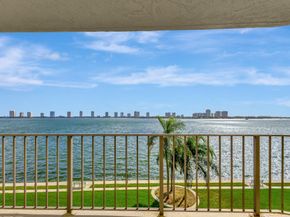 801 Lake Shore Dr 403, Lake Park FL 33403