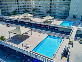 801 Lake Shore Dr 403, Lake Park FL 33403