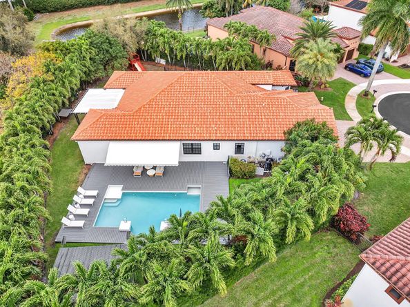 4092 NW 88 Terrace, Cooper City FL 33024