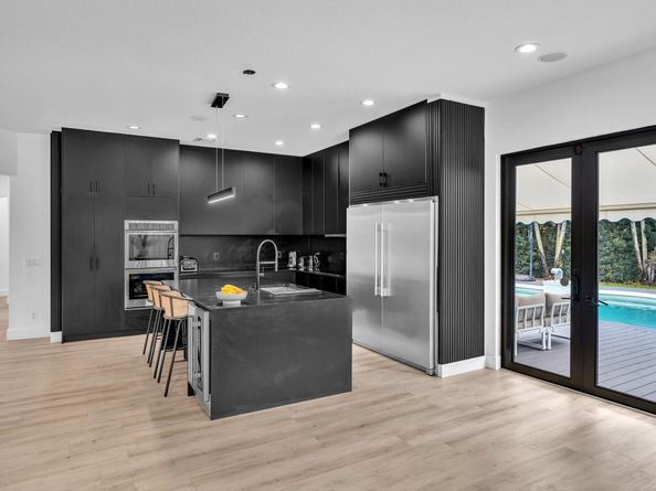 4092 NW 88 Terrace, Cooper City FL 33024