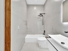 4092 NW 88 Terrace, Cooper City FL 33024