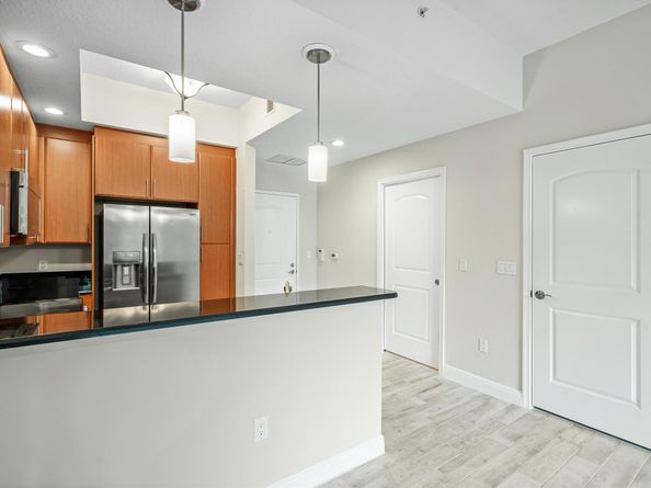 701 S Olive Avenue 1011, West Palm Beach FL 33401