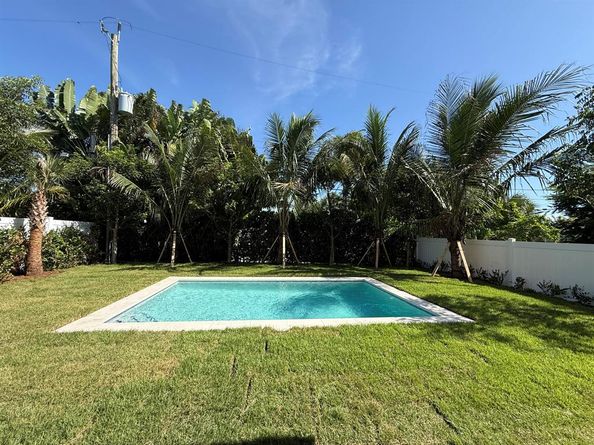 122 Auburn Drive, Lake Worth Beach FL 33460