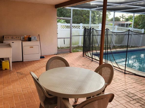 3828 E Lake Ter, Miramar FL 33023