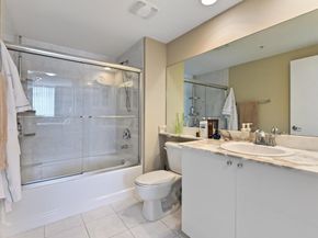18800 NE 29th Avenue 816, Aventura FL 33180