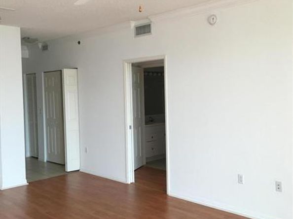 616 Clearwater Park Rd 403, West Palm Beach FL 33401