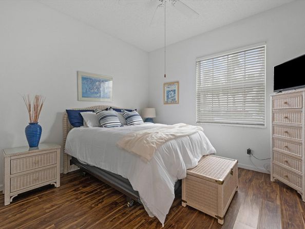 9089 Baybury Lane, West Palm Beach FL 33411