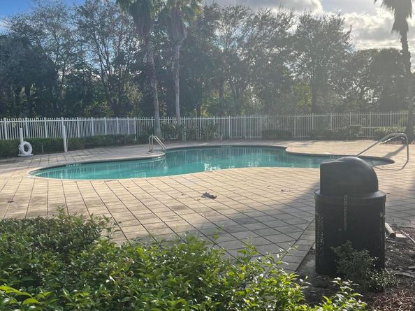 865 Pipers Cay Drive, West Palm Beach FL 33415