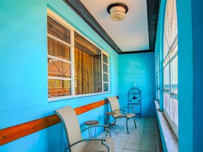 17800 NW 8th Ave, Miami FL 33169