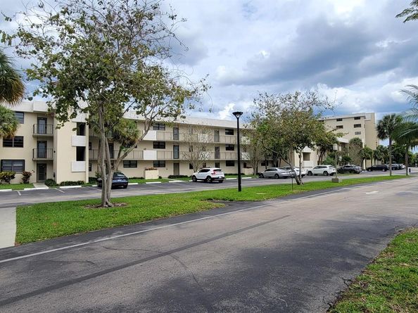 2420 Deer Creek Country Club Boulevard 107D, Deerfield Beach FL 33442