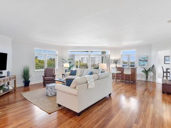 309 E Ocean Avenue