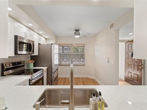 1501 SW 131st Way 211P, Pembroke Pines FL 33027