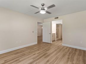 1501 SW 131st Way 211P, Pembroke Pines FL 33027