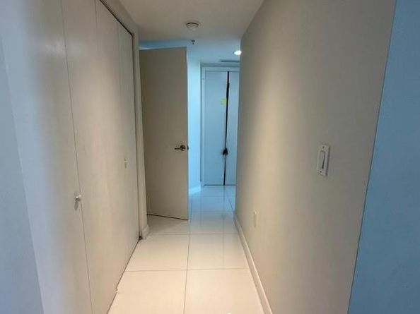 150 Sunny Isles Bch 1402, Sunny Isles Beach FL 33160