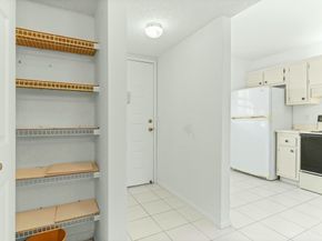 7185 Golf Colony Court 206, Lake Worth FL 33467