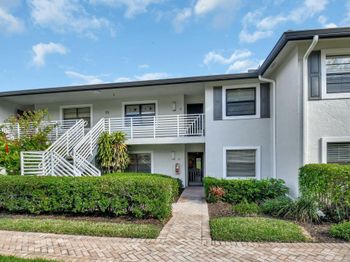 31 Southport Lane