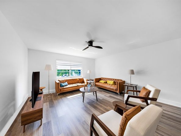639 W Oakland Park Blvd 201D, Oakland Park FL 33311