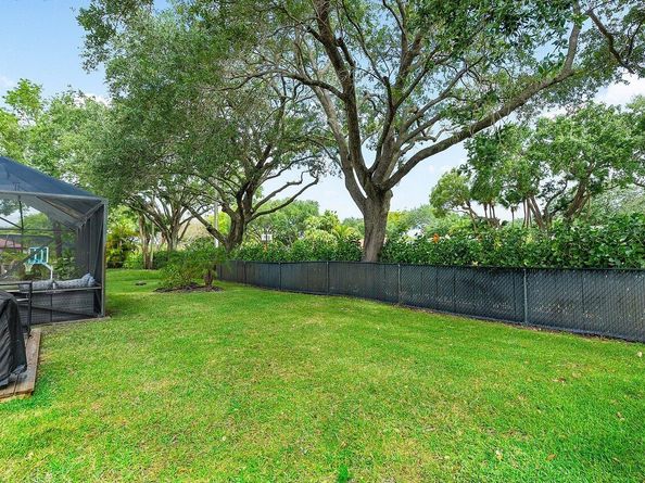 9077 NW 49th Place, Coral Springs FL 33067
