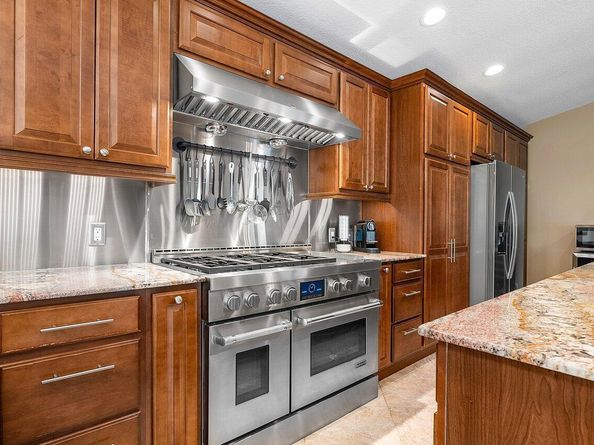 9077 NW 49th Place, Coral Springs FL 33067