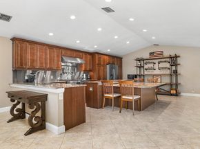 9077 NW 49th Place, Coral Springs FL 33067