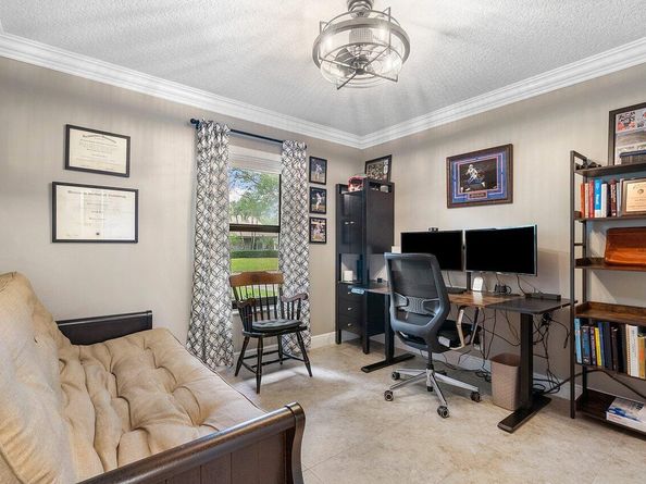 9077 NW 49th Place, Coral Springs FL 33067