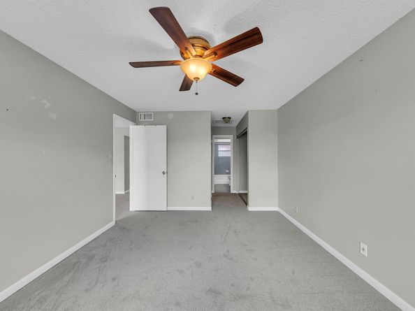 9401 Sunrise Lakes Boulevard 311, Sunrise FL 33322