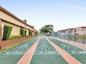 9401 Sunrise Lakes Boulevard 311, Sunrise FL 33322