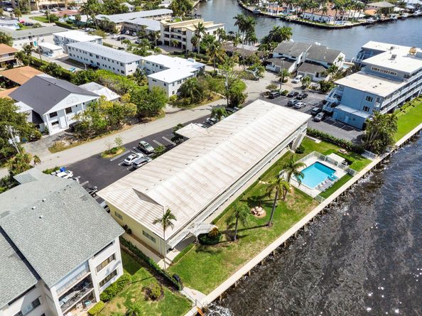 1105 S Riverside Dr 106, Pompano Beach FL 33062