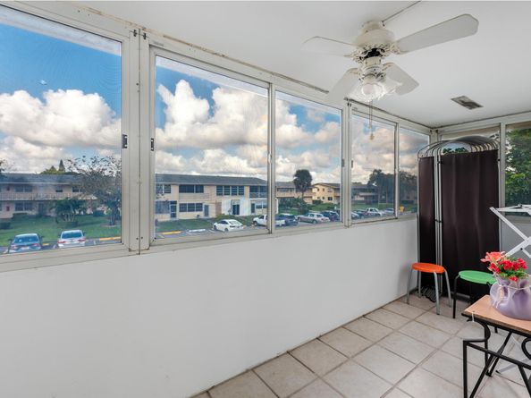 122 Bedford E 122, West Palm Beach FL 33417