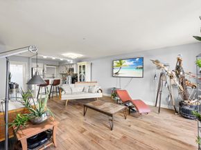 231 E Lantana Road 402, Lantana FL 33462