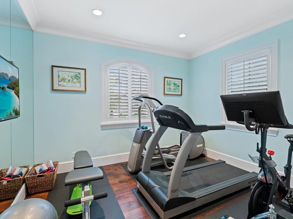 1733 SE 10th St, Fort Lauderdale FL 33316