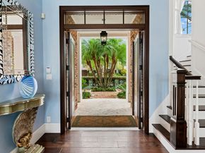 1733 SE 10th St, Fort Lauderdale FL 33316