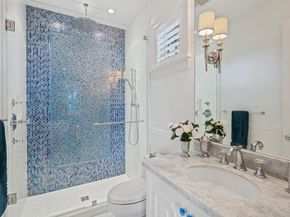 1733 SE 10th St, Fort Lauderdale FL 33316