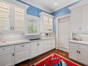 1733 SE 10th St, Fort Lauderdale FL 33316