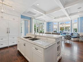 1733 SE 10th St, Fort Lauderdale FL 33316