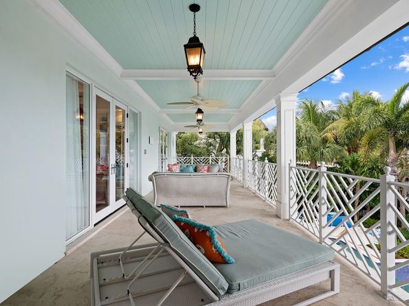 1733 SE 10th St, Fort Lauderdale FL 33316