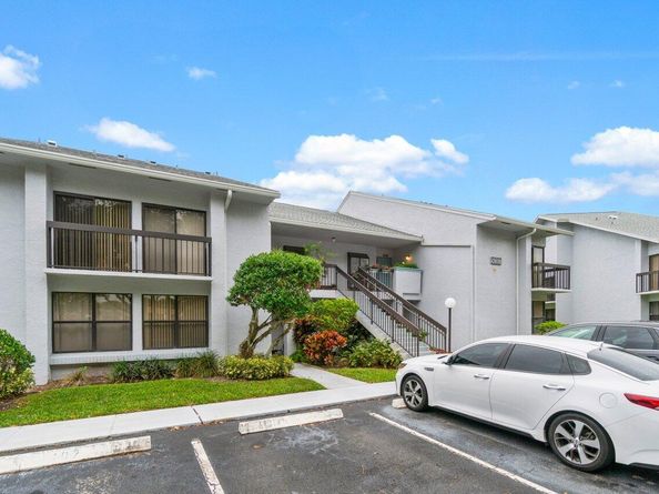 5020 Golfview Court 1426, Delray Beach FL 33484