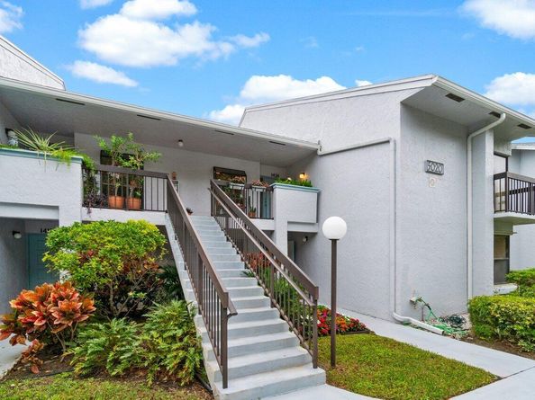 5020 Golfview Court 1426, Delray Beach FL 33484