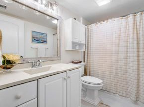 2601 Marina Isle Way 202, Jupiter FL 33477