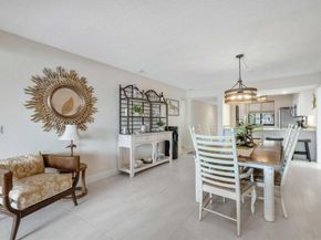 2601 Marina Isle Way 202, Jupiter FL 33477