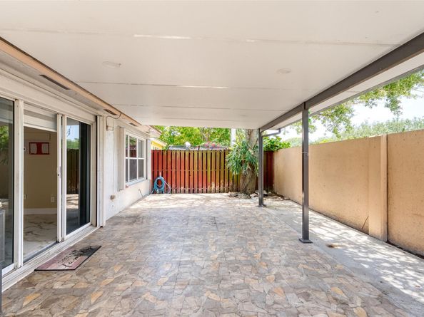 6790 NW 69th Ct, Tamarac FL 33321