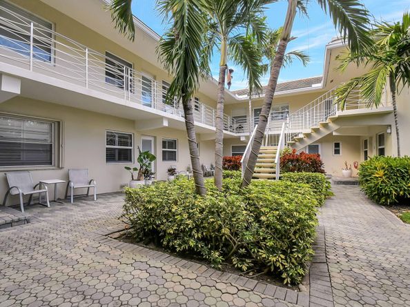 100 Venetian Drive 3, Delray Beach FL 33483