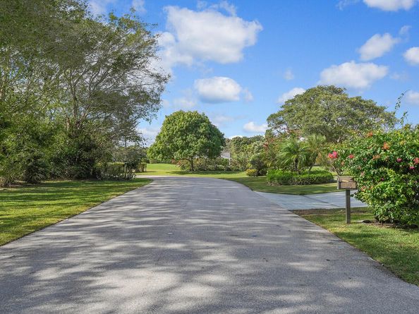 330 Glenwood Drive, Delray Beach FL 33445
