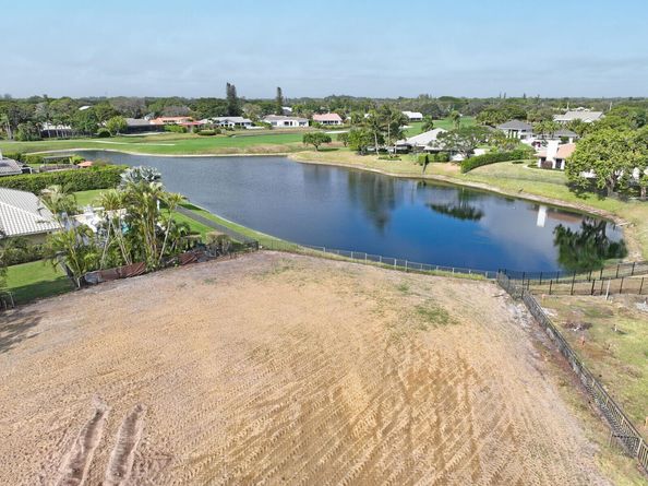 330 Glenwood Drive, Delray Beach FL 33445
